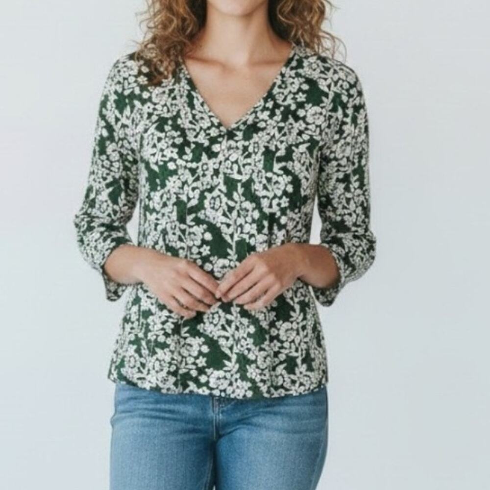 Green Floral Pleated Ruffle Front 3/4 Sleeve Blouse Women's Size S NWOT